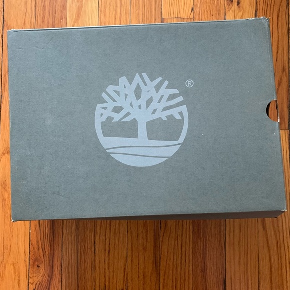 Timberland Boots - Picture 3 of 7